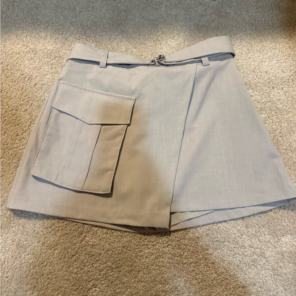 Stylish tan Women's skort